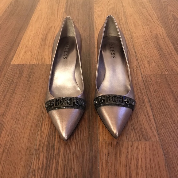 Brand new Guess heels - Picture 4 of 7